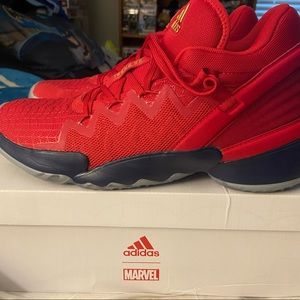 Donovan Mitchell shoes